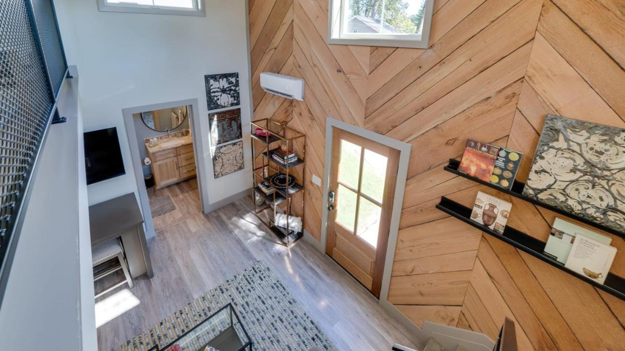 A Newly Built Tiny House In The Center Of Historic * Kennett Square