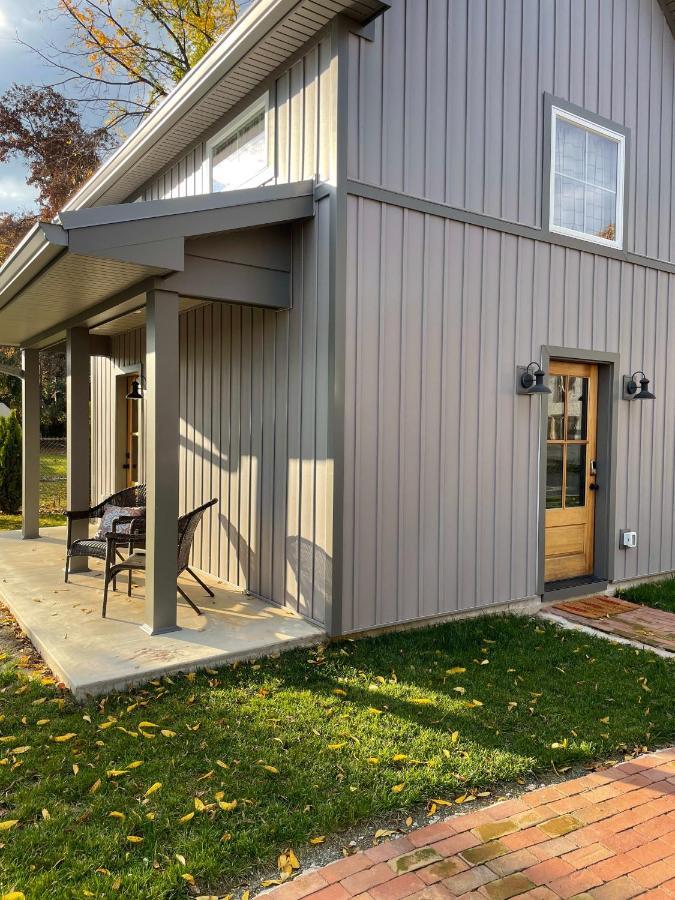 A Newly Built Tiny House In The Center Of Historic *