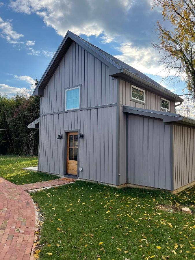 A Newly Built Tiny House In The Center Of Historic Holiday home Kennett Square